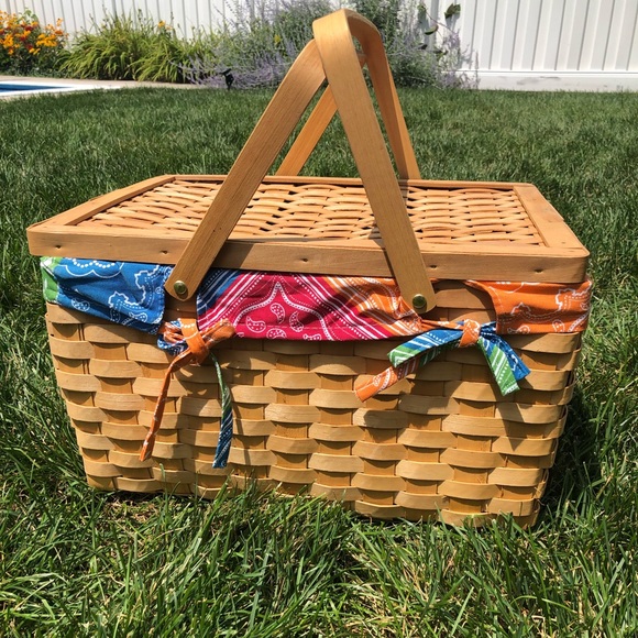 Other - Picnic Basket Wicker w/ bandana print insert